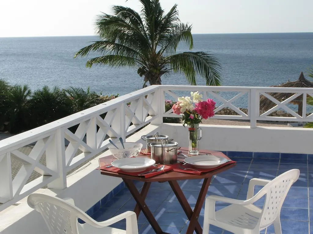 Marazul Ocean Front Apartment Westpunt