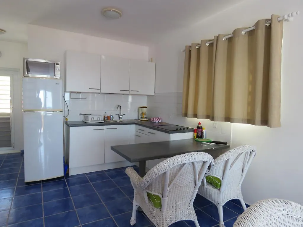 Marazul Ocean Front Apartment Westpunt 0*,  Curaçao